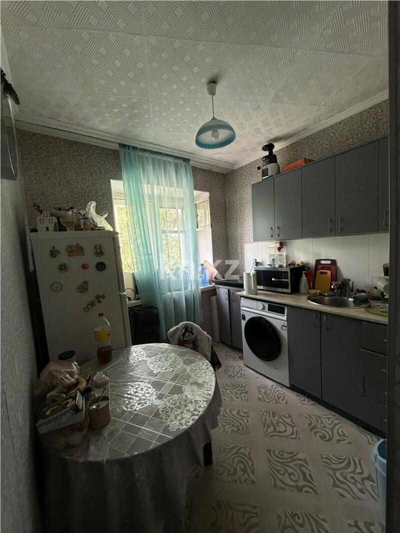 Продажа 3-комнатной квартиры, 45 м² - Продажа трехкомнатных квартир в Майкудуке Караганды - страница 2 фото 5 из 7
