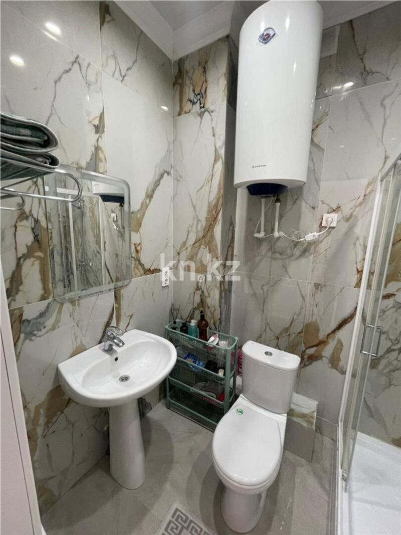 Продажа 2-комнатной квартиры, 66 м² - Продажа двухкомнатных квартир на Юго-Востоке Караганды - страница 6 фото 8 из 12