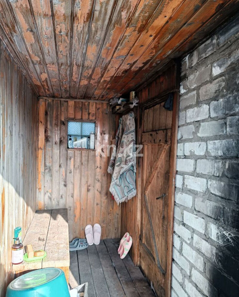Продажа 3-комнатного дома, 65 м² - Продажа недвижимости в Усть-Каменогорске - страница 3 фото 14 из 21