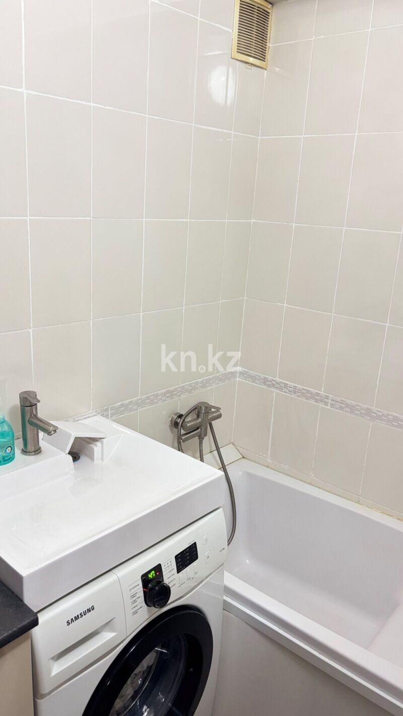 Продажа 2-комнатной квартиры, 45 м² - Продажа квартир в Майкудуке Караганды - страница 2 фото 16 из 18