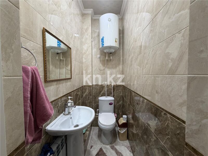Продажа 3-комнатной квартиры, 86 м² - Продажа квартир на Юго-Востоке Караганды - страница 2 фото 21 из 26