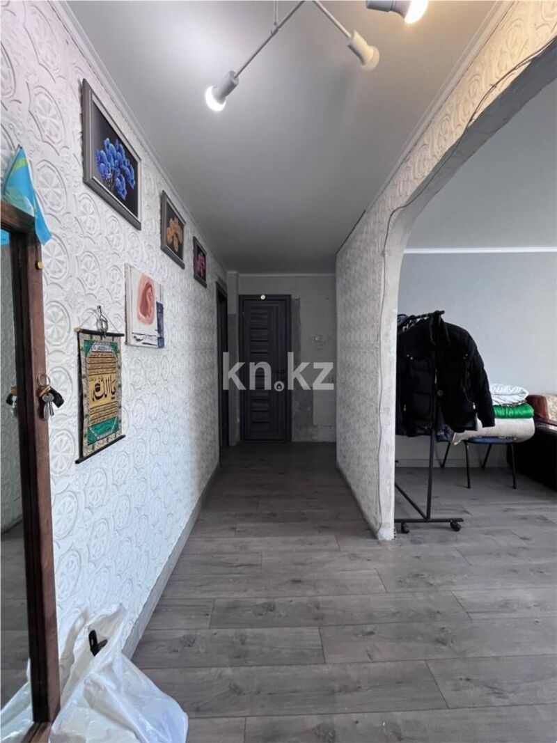Продажа 3-комнатной квартиры, 60 м² - Продажа трехкомнатных квартир в Майкудуке Караганды - страница 10 фото 4 из 23