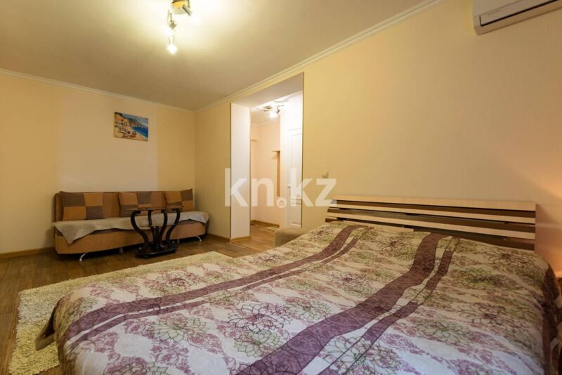 Аренда 1-комнатной квартиры посуточно, 32 м² - Аренда квартир посуточно в Алмалинском р-не Алматы - страница 2 фото 5 из 9