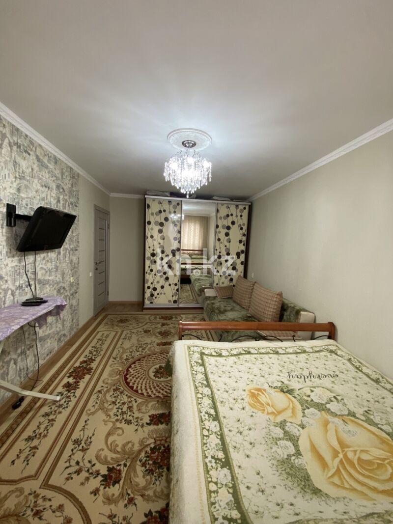 Продажа 3-комнатной квартиры, 62 м² - Продажа трехкомнатных квартир на Юго-Востоке Караганды фото 3 из 12