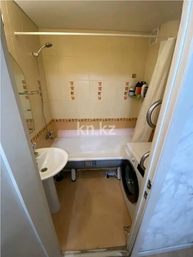 Продажа 3-комнатной квартиры, 64 м² - Продажа трехкомнатных квартир в панельном доме в Караганде - страница 5 фото 4 из 4