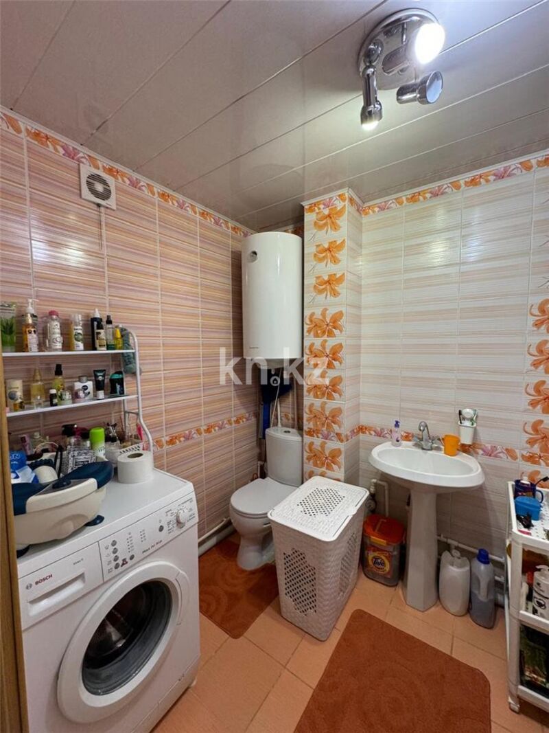 Продажа 4-комнатной квартиры, 90 м² - Продажа квартир в Казахстане - страница 1347 фото 9 из 15