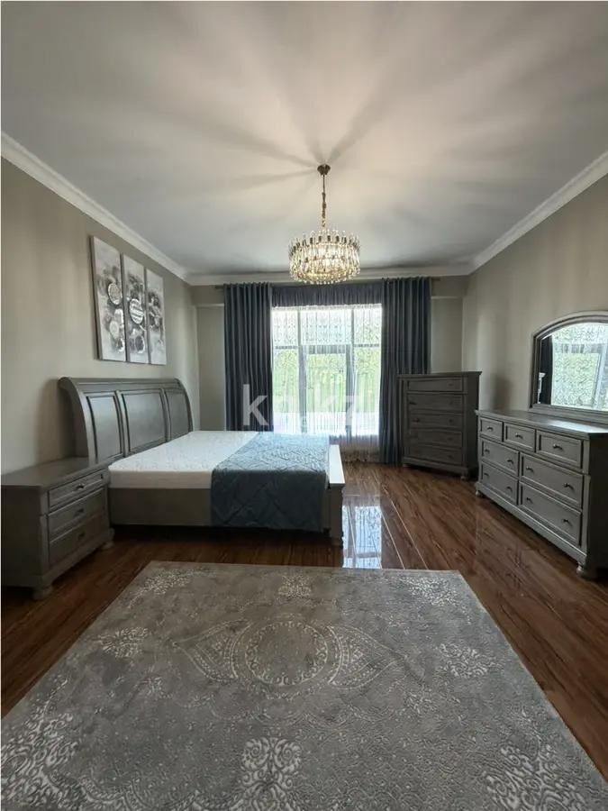 Продажа 2-комнатной квартиры, 68 м² - Продажа двухкомнатных квартир в Медеуском р-не Алматы - страница 12 фото 1 из 6