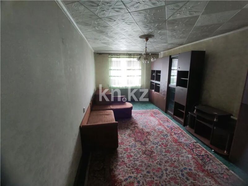 Продажа 3-комнатной квартиры, 76 м² - Продажа трехкомнатных квартир в районе Нового рынка Караганды фото 2 из 8