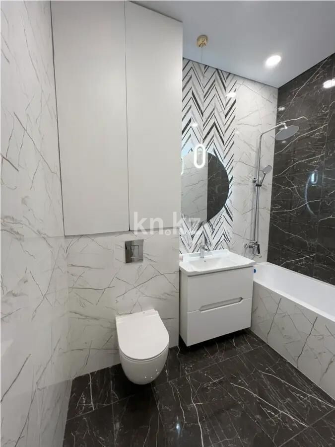 Продажа 1-комнатной квартиры, 46 м² - Продажа квартир в кирпичном доме в Караганде - страница 2 фото 3 из 4