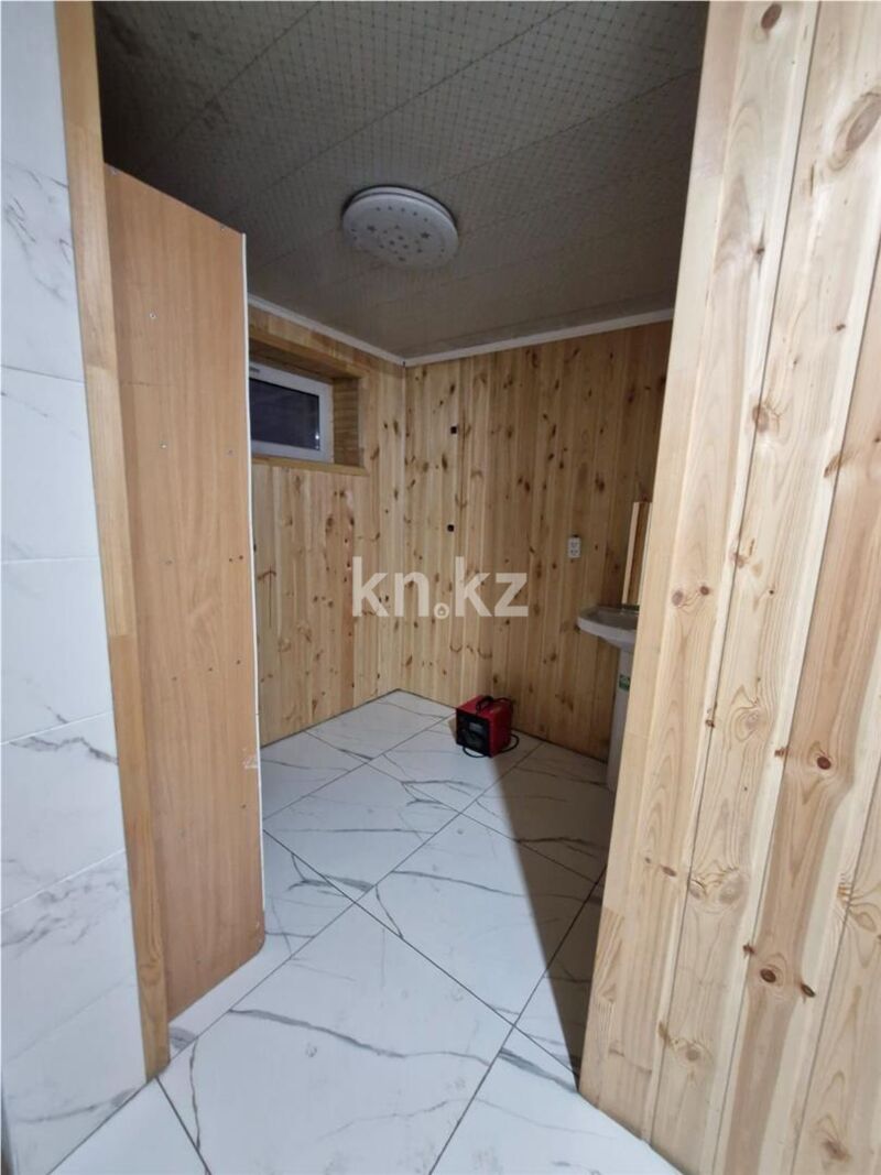 Продажа 10-комнатного дома, 231 м² - Продажа домов, коттеджей в Караганде - страница 4 фото 24 из 33