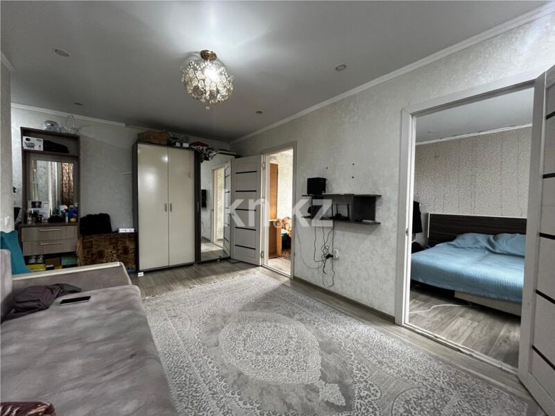 Продажа 3-комнатной квартиры, 47 м² - Продажа трехкомнатных квартир в Майкудуке Караганды - страница 5 фото 3 из 13