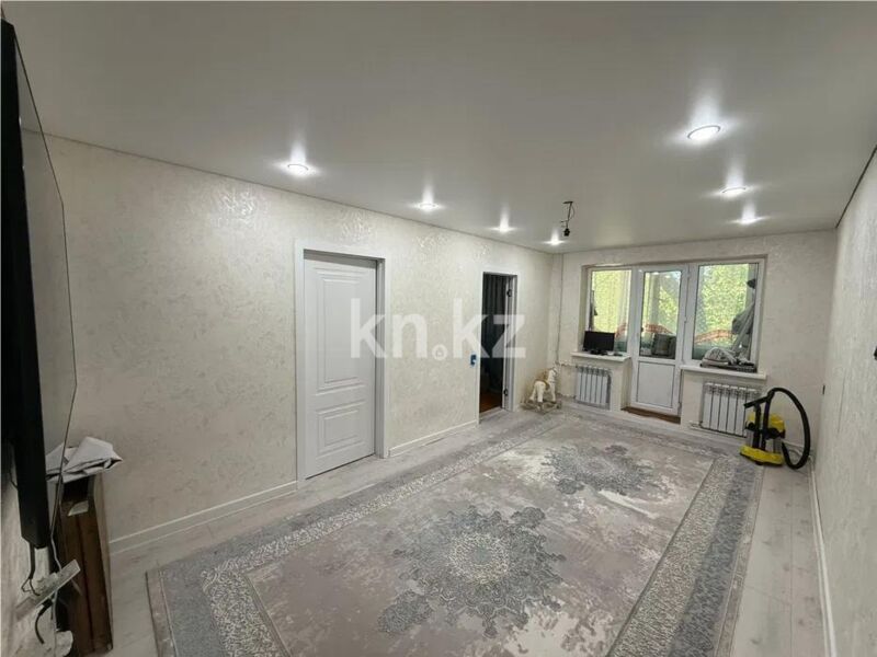 Продажа 3-комнатной квартиры, 47 м² - Продажа трехкомнатных квартир в Темиртау - страница 2 фото 1 из 5