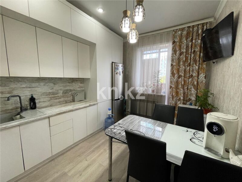 Продажа 5-комнатной квартиры, 110 м² - Продажа квартир в монолитно-каркасном доме в Караганде - страница 6 фото 12 из 23