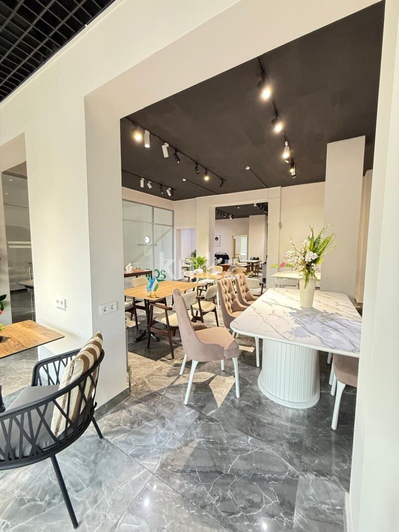Продажа помещения, 211 м² - Продажа офисных и торговых помещений в Алматы фото 8 из 14
