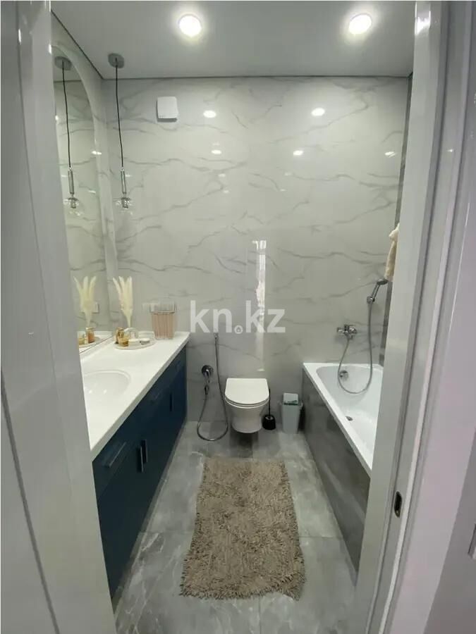 Продажа 4-комнатной квартиры, 105 м² - Продажа четырехкомнатных квартир в Караганде - страница 2 фото 6 из 8