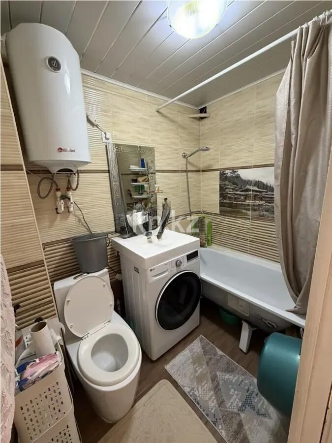 Продажа 4-комнатной квартиры, 63 м² - Продажа четырехкомнатных квартир в панельном доме в Караганде - страница 4 фото 6 из 7