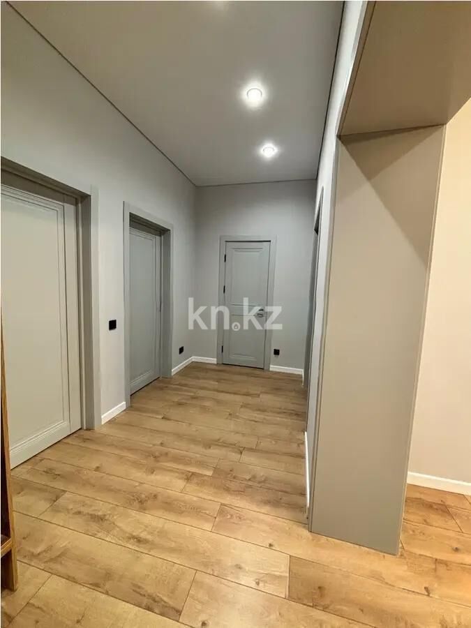 Продажа 4-комнатной квартиры, 104 м² - Продажа четырехкомнатных квартир в кирпичном доме в Караганде - страница 6 фото 15 из 19