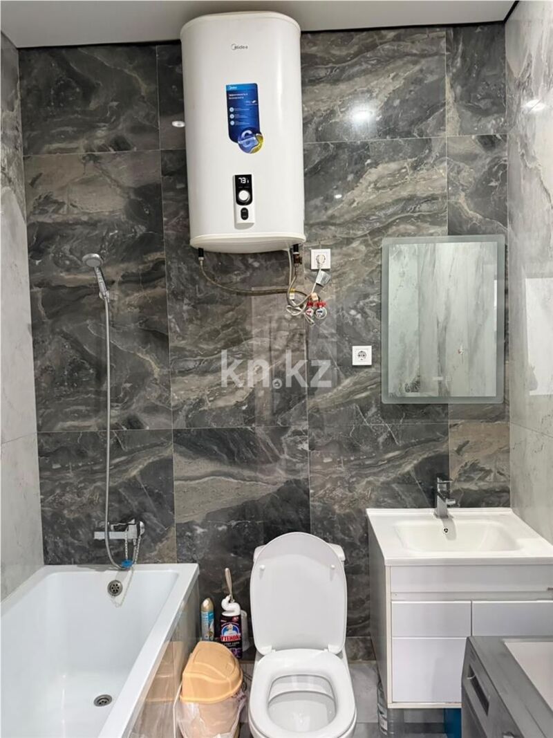 Продажа 3-комнатной квартиры, 92 м² - Продажа трехкомнатных квартир на Юго-Востоке Караганды - страница 9 фото 10 из 13