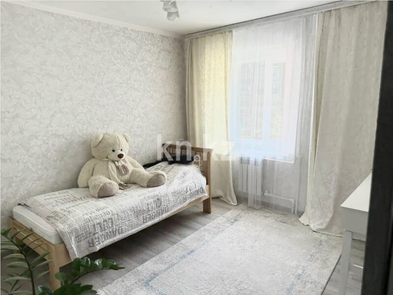 Продажа 4-комнатной квартиры, 72 м² - Продажа квартир в Казахстане фото 2 из 6
