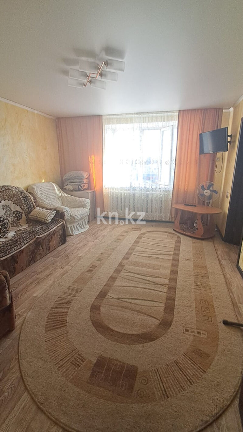 Аренда 2-комнатной квартиры посуточно, 40 м² - Аренда двухкомнатных квартир посуточно в Казахстане - страница 3 фото 15 из 17