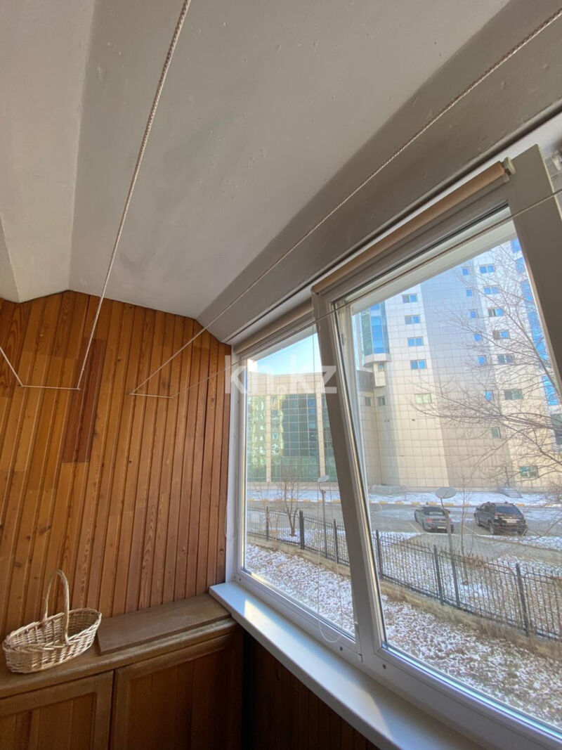 Продажа 3-комнатной квартиры, 63.1 м² - Продажа жилой и коммерческой недвижимости в Усть-Каменогорске фото 15 из 17