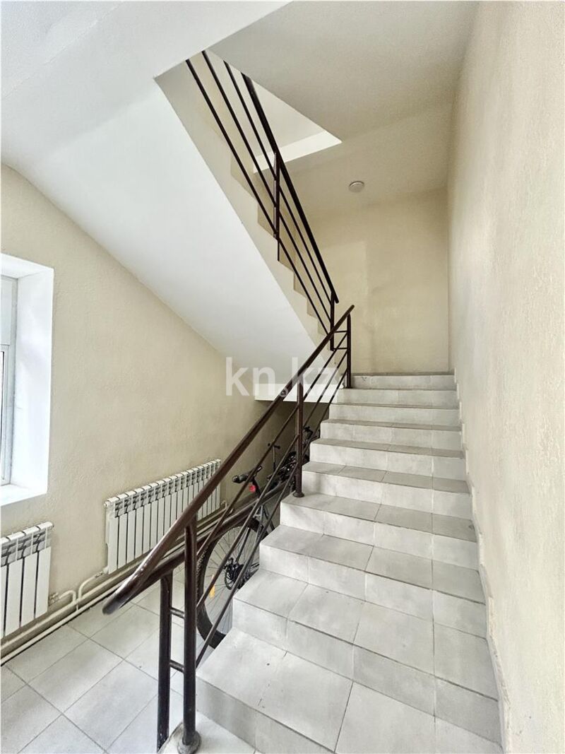 Продажа 1-комнатной квартиры, 44 м² - Продажа однокомнатных квартир на Юго-Востоке Караганды - страница 8 фото 10 из 14