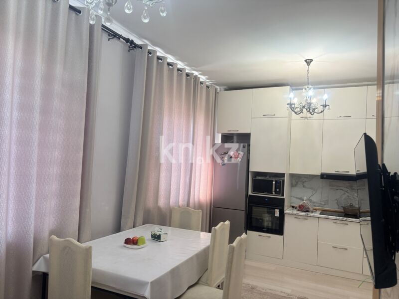 Продажа 4-комнатной квартиры, 110 м² - Продажа четырехкомнатных квартир в Караганде - страница 3 фото 12 из 37