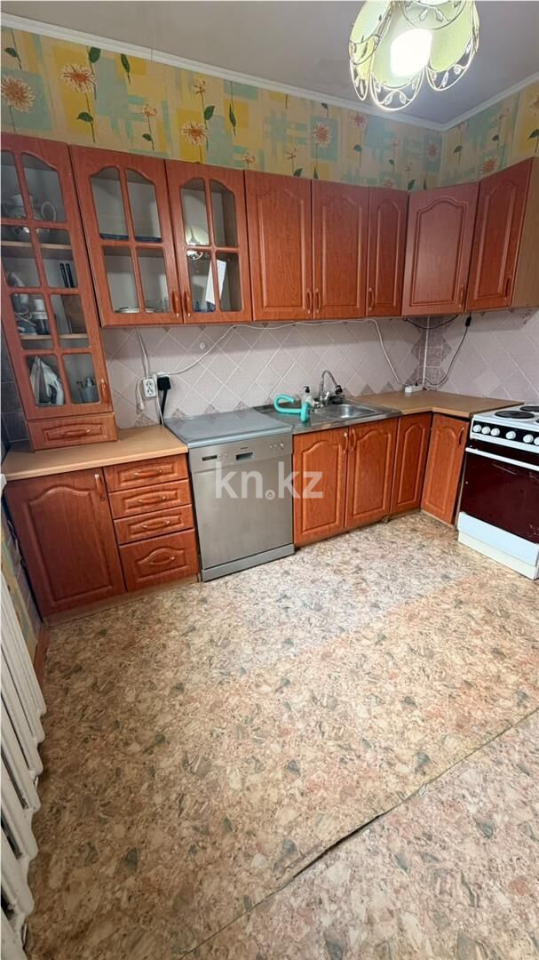 Продажа 3-комнатной квартиры, 63 м² - Продажа трехкомнатных квартир на Юго-Востоке Караганды - страница 14 фото 7 из 12