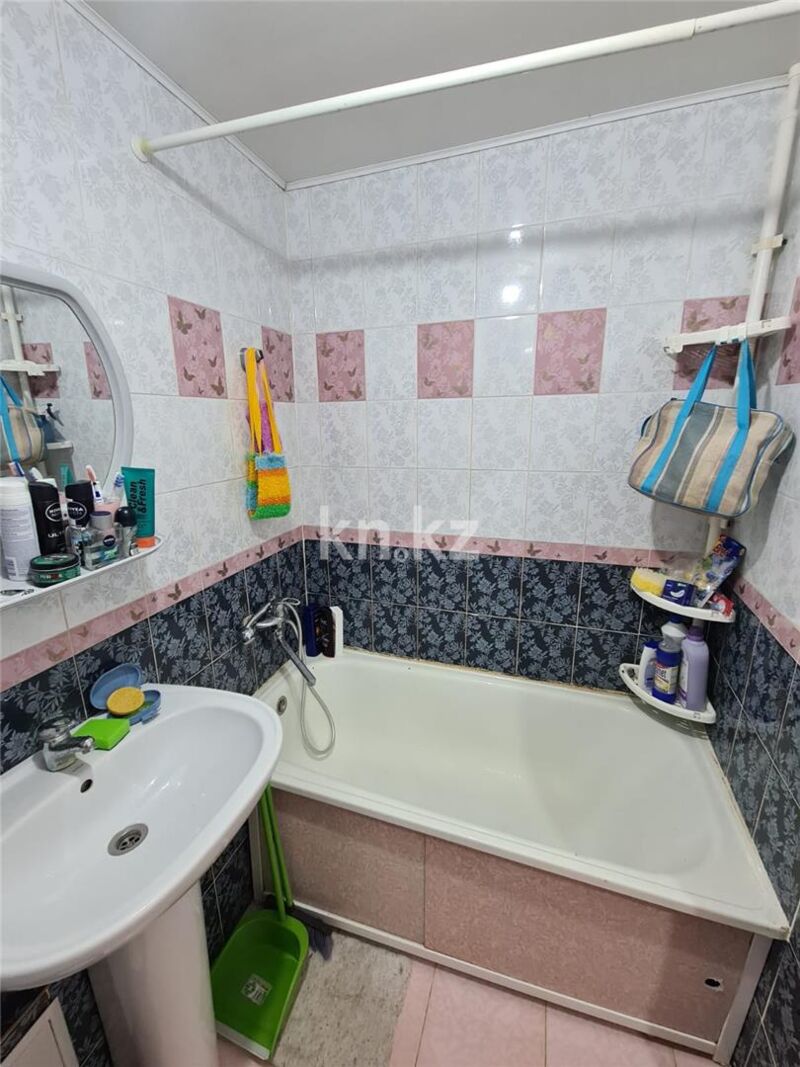 Продажа 3-комнатной квартиры, 63 м² - Продажа трехкомнатных квартир в Караганде - страница 35 фото 8 из 11