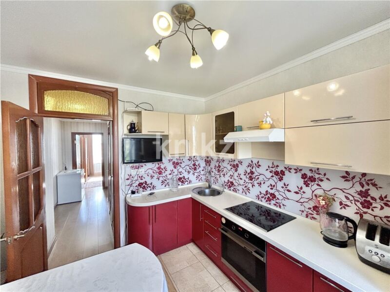 Продажа 4-комнатной квартиры, 76 м² - Продажа четырехкомнатных квартир в панельном доме в Караганде - страница 4 фото 15 из 21