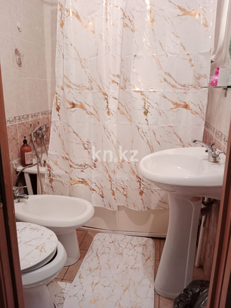 Аренда 2-комнатной квартиры посуточно, 46 м² - Аренда двухкомнатных квартир посуточно в Казахстане - страница 3 фото 2 из 7