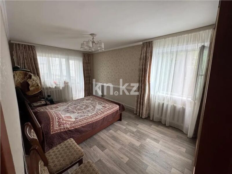 Продажа 3-комнатной квартиры, 62 м² - Продажа трехкомнатных квартир на Юго-Востоке Караганды - страница 16 фото 2 из 7
