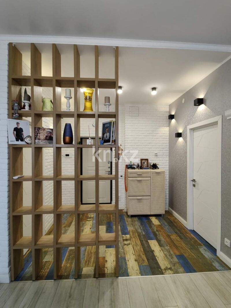 Продажа 4-комнатной квартиры, 138.4 м² - Продажа четырехкомнатных квартир в кирпичном доме в Караганде фото 23 из 31