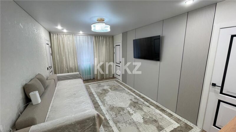 Продажа 3-комнатной квартиры, 46 м² - Продажа трехкомнатных квартир в Майкудуке Караганды - страница 4 фото 1 из 7