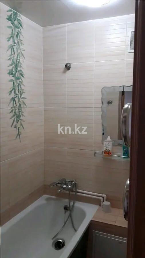 Продажа 4-комнатной квартиры, 70 м² - Продажа квартир в районе Михайловка в Караганде фото 4 из 5