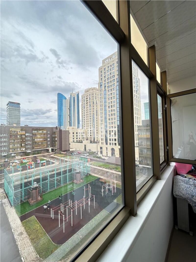 Продажа 4-комнатной квартиры, 121.1 м² - Продажа четырехкомнатных квартир в кирпичном доме в Казахстане - страница 8 фото 36 из 39