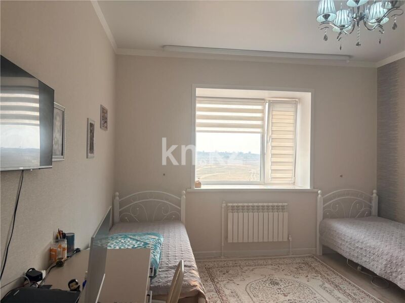 Продажа 3-комнатной квартиры, 92 м² - Продажа трехкомнатных квартир в кирпичном доме в Караганде фото 10 из 26