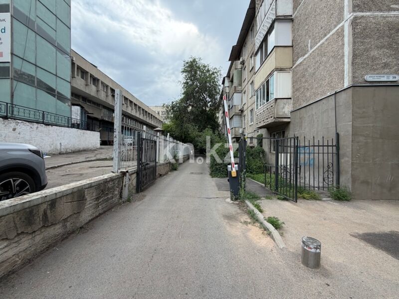 Продажа 1-комнатной квартиры, 41 м² - Продажа квартир в панельном доме в Казахстане - страница 170 фото 9 из 12