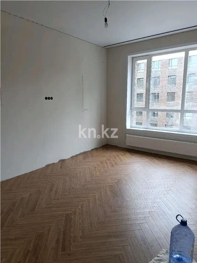 Продажа 2-комнатной квартиры, 52 м² - Продажа квартир в кирпичном доме в Казахстане - страница 4 фото 1 из 3