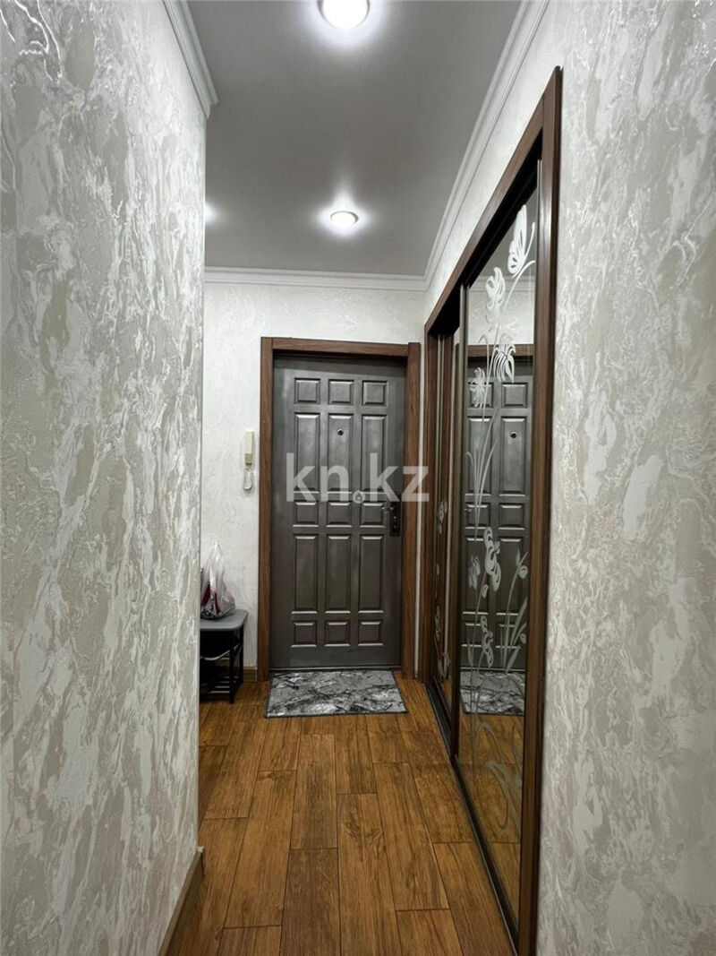 Продажа 4-комнатной квартиры, 62 м² - Продажа четырехкомнатных квартир в панельном доме в Караганде - страница 6 фото 13 из 15