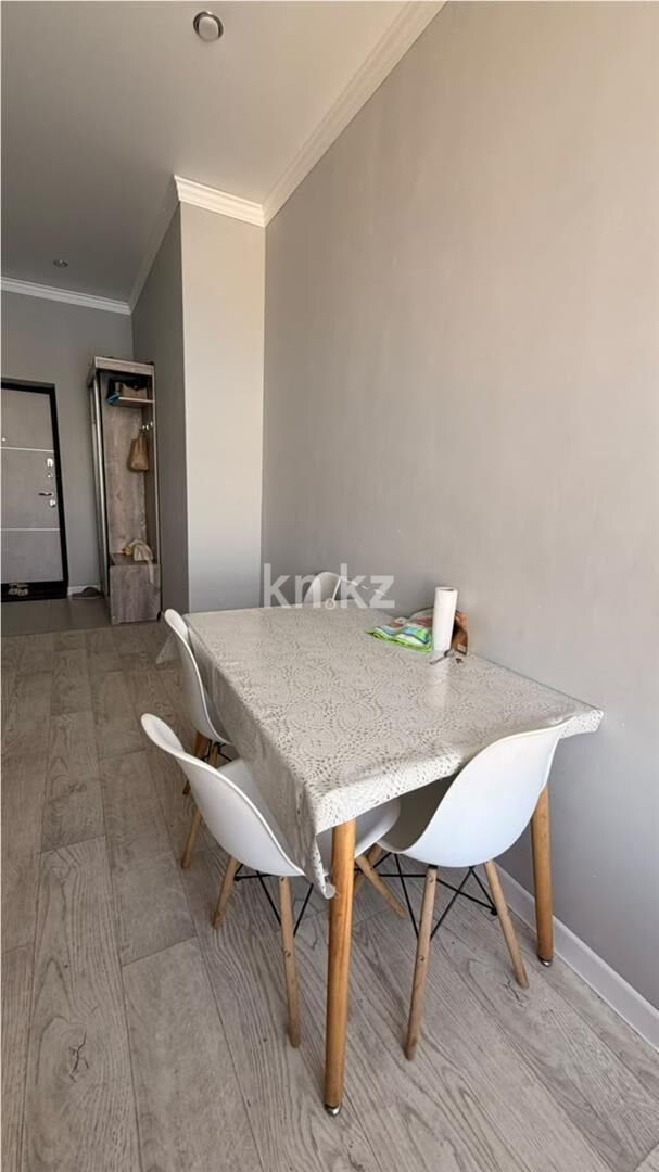 Продажа 2-комнатной квартиры, 57 м² - Продажа двухкомнатных квартир на Юго-Востоке Караганды - страница 14 фото 11 из 15