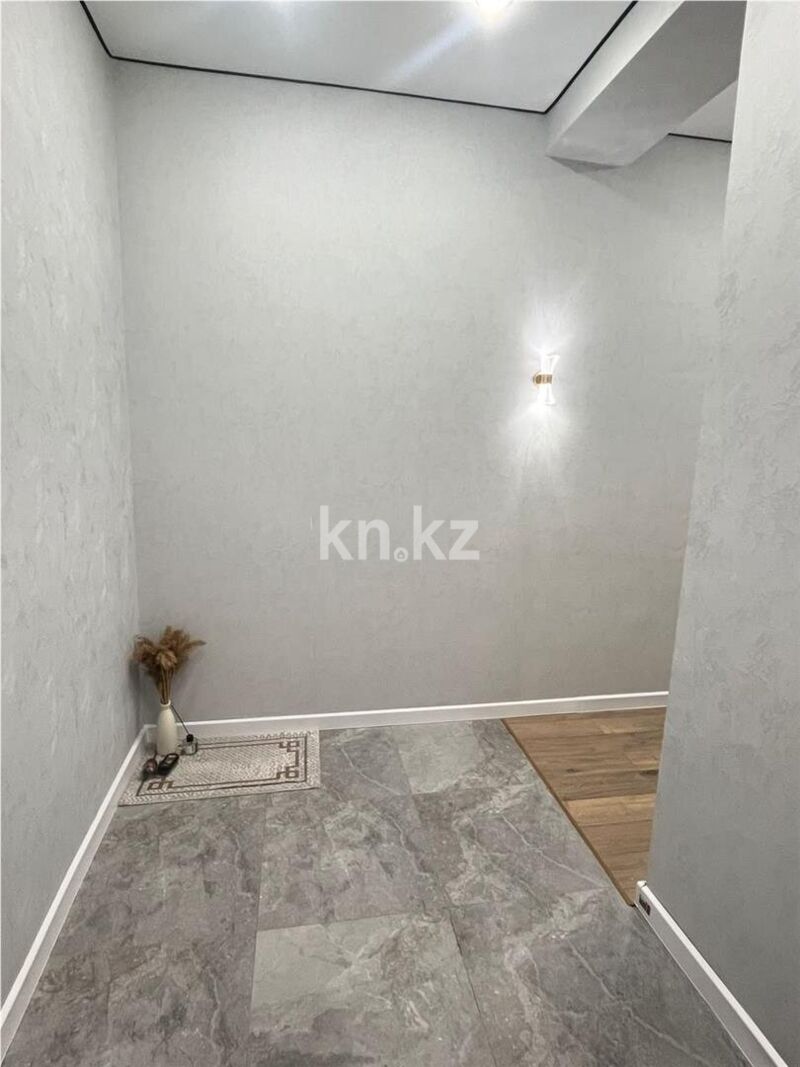 Продажа 3-комнатной квартиры, 74 м² - Продажа квартир в кирпичном доме в Казахстане - страница 41 фото 12 из 18