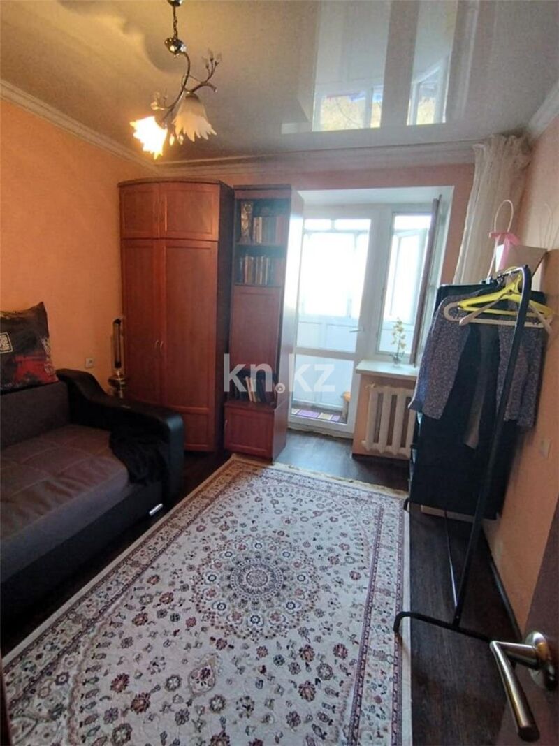 Продажа 3-комнатной квартиры, 63 м² - Продажа квартир в кирпичном доме в Караганде фото 5 из 14