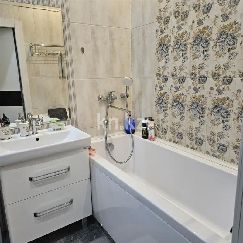Продажа 2-комнатной квартиры, 83 м² - Продажа двухкомнатных квартир в монолитно-каркасном доме в Казахстане - страница 20 фото 3 из 4