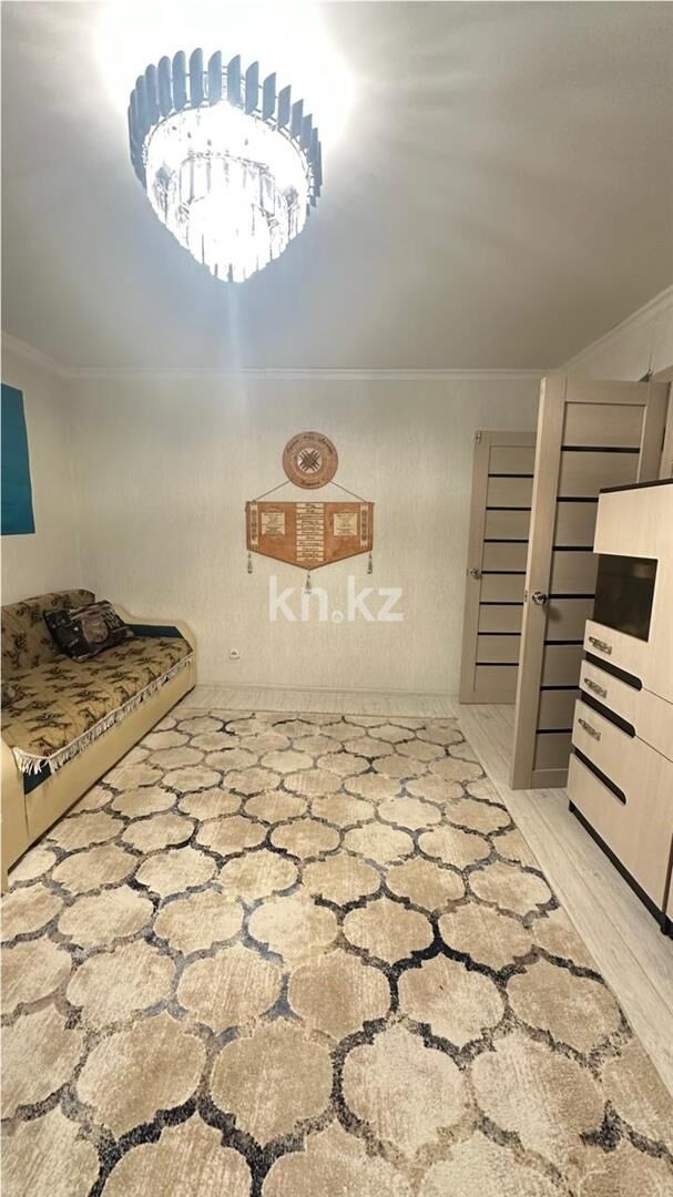 Продажа 3-комнатной квартиры, 60 м² - Продажа трехкомнатных квартир в Караганде фото 2 из 10