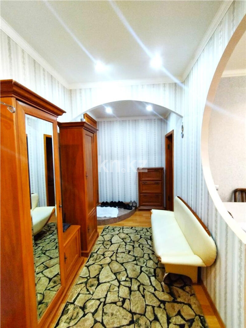 Продажа 4-комнатной квартиры, 94 м² - Продажа четырехкомнатных квартир в кирпичном доме в Караганде - страница 8 фото 11 из 15