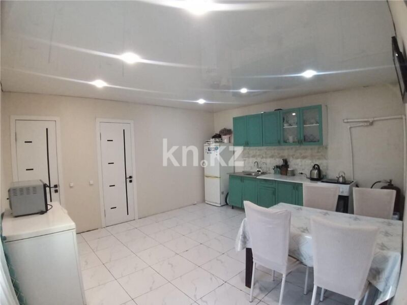 Продажа 3-комнатного дома, 100 м² - Продажа домов, коттеджей в Караганде фото 12 из 18