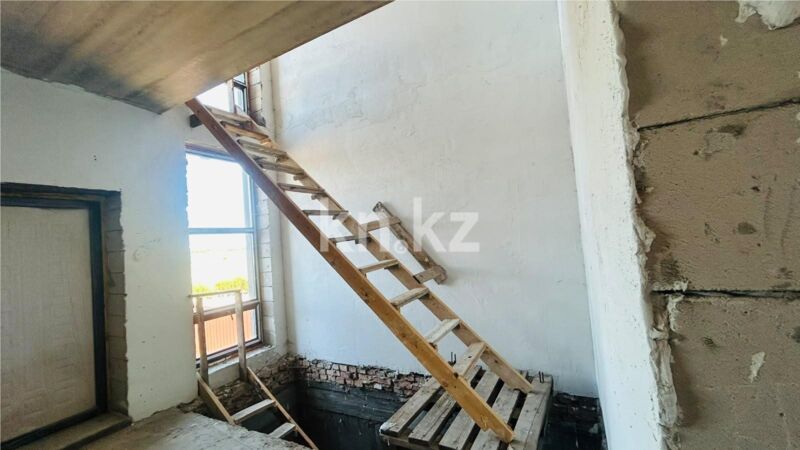 Продажа 5-комнатного дома, 211.5 м² - Продажа домов, коттеджей в Караганде - страница 4 фото 6 из 21