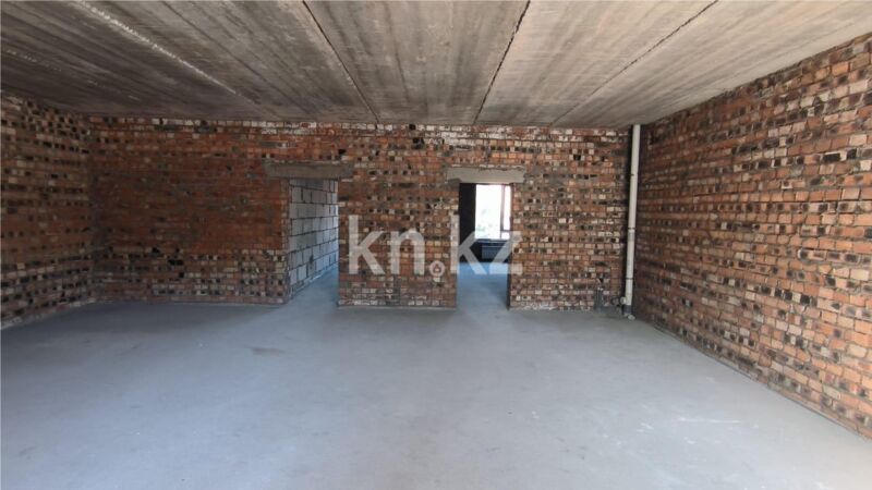 Продажа 3-комнатной квартиры, 96 м² - Продажа квартир в кирпичном доме в Казахстане - страница 3 фото 3 из 10
