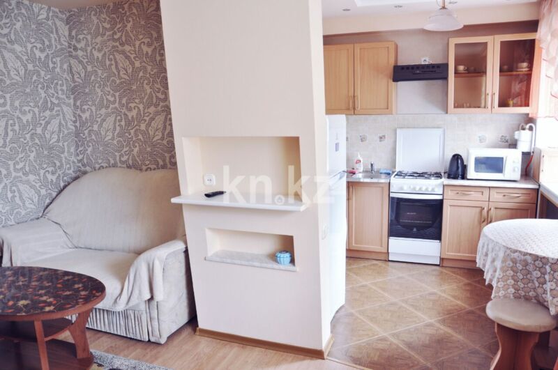Аренда 2-комнатной квартиры посуточно, 43 м² - Аренда двухкомнатных квартир посуточно в Казахстане - страница 4 фото 4 из 7
